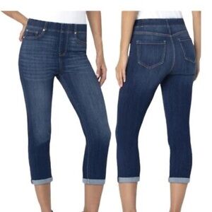 NWT Stitch Fix Liverpool Chloe Crop Rolled Up Cuff Pull On Capri‎ 4/27 Casual